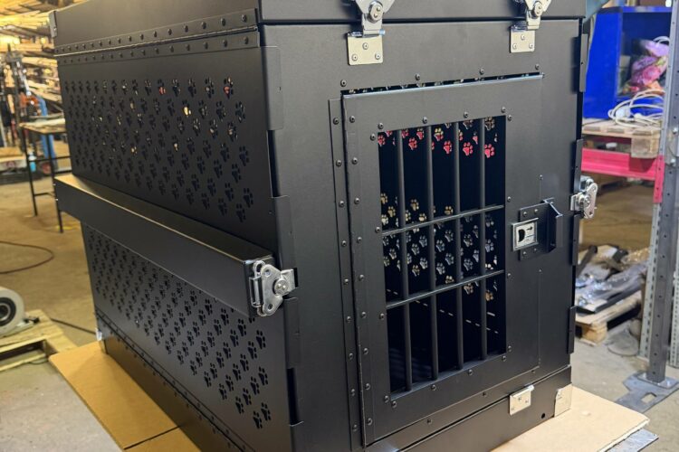 Складная клетка для собак с высокой тревожностью из алюминия от 62.2×47.0×58.4 см